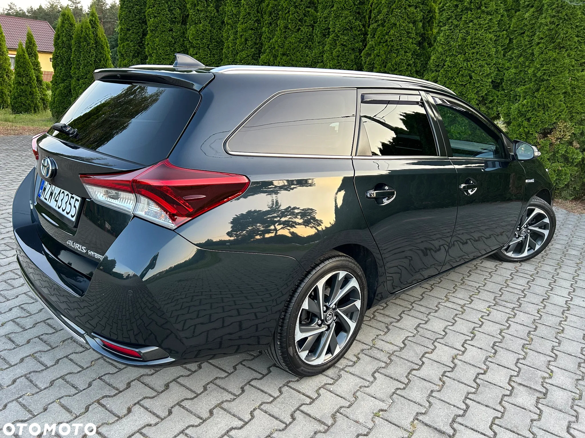 Toyota Auris Hybrid 135 Premium - 20