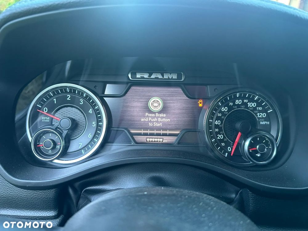 RAM 1500 5.7 Crew Cab Shortbed Laramie Black - 13