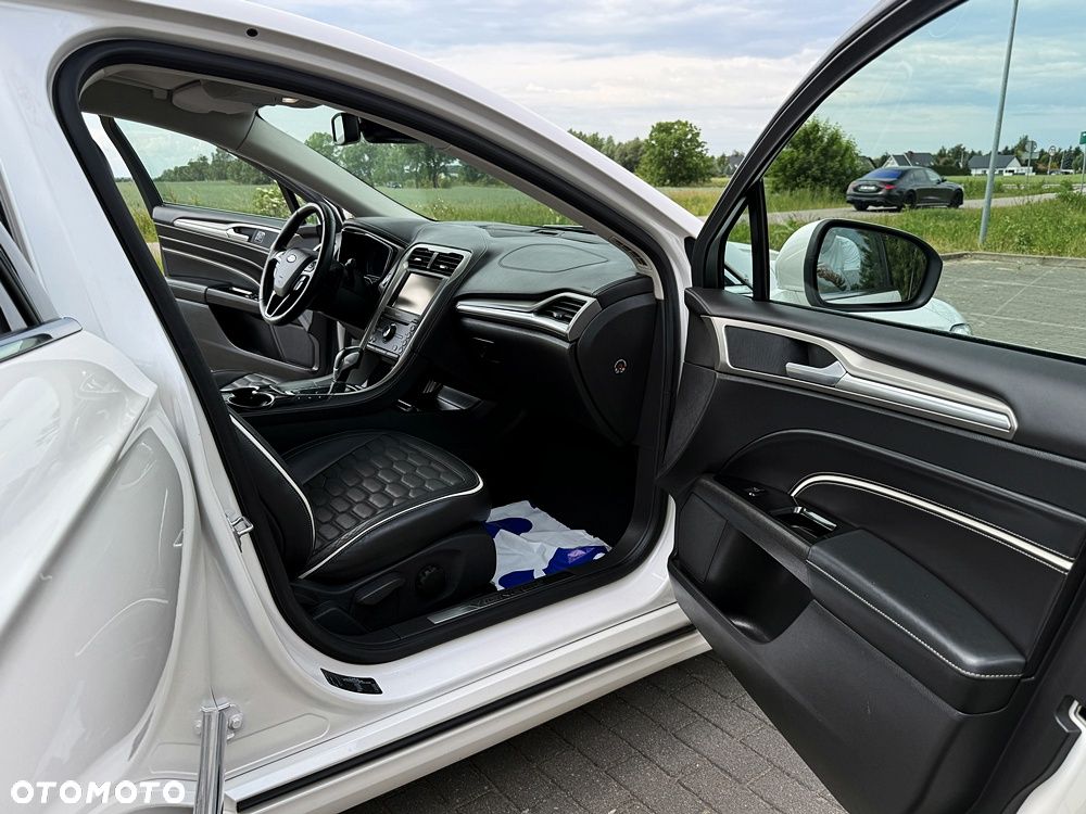 Ford Mondeo 2.0 TDCi STart-Stopp PowerShift-Aut Vignale - 25