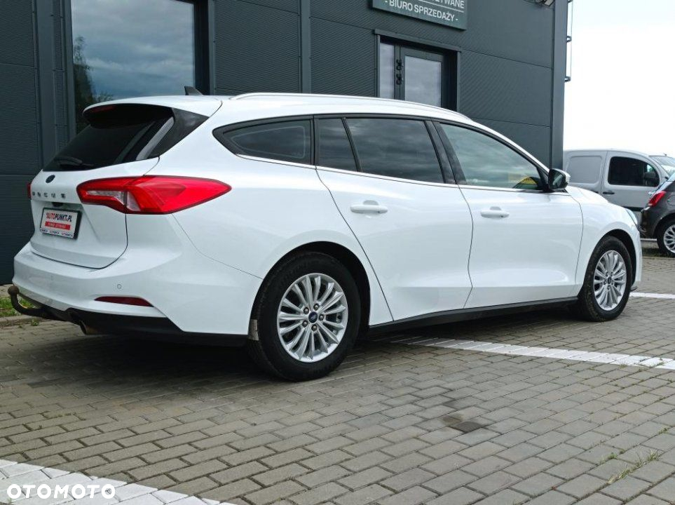 Ford Focus - 4