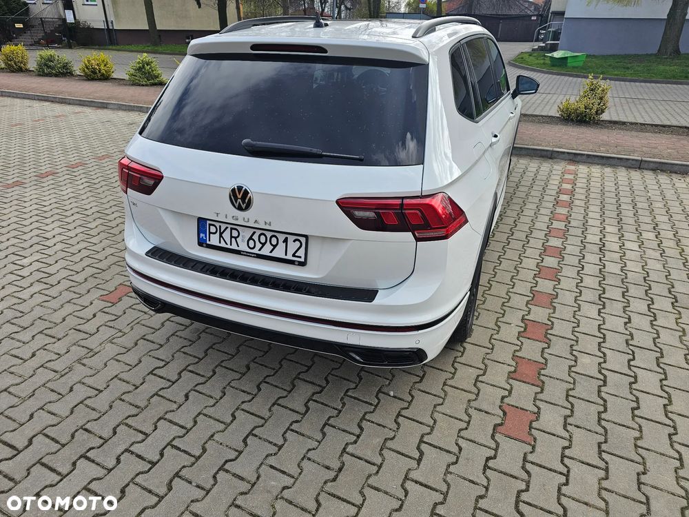 Volkswagen Tiguan Allspace - 11