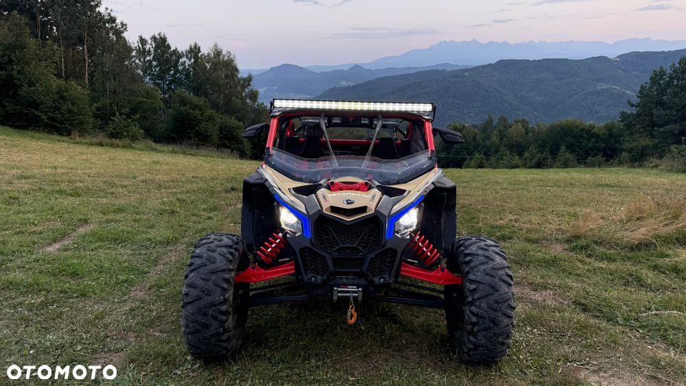 Can-Am Maverick - 1