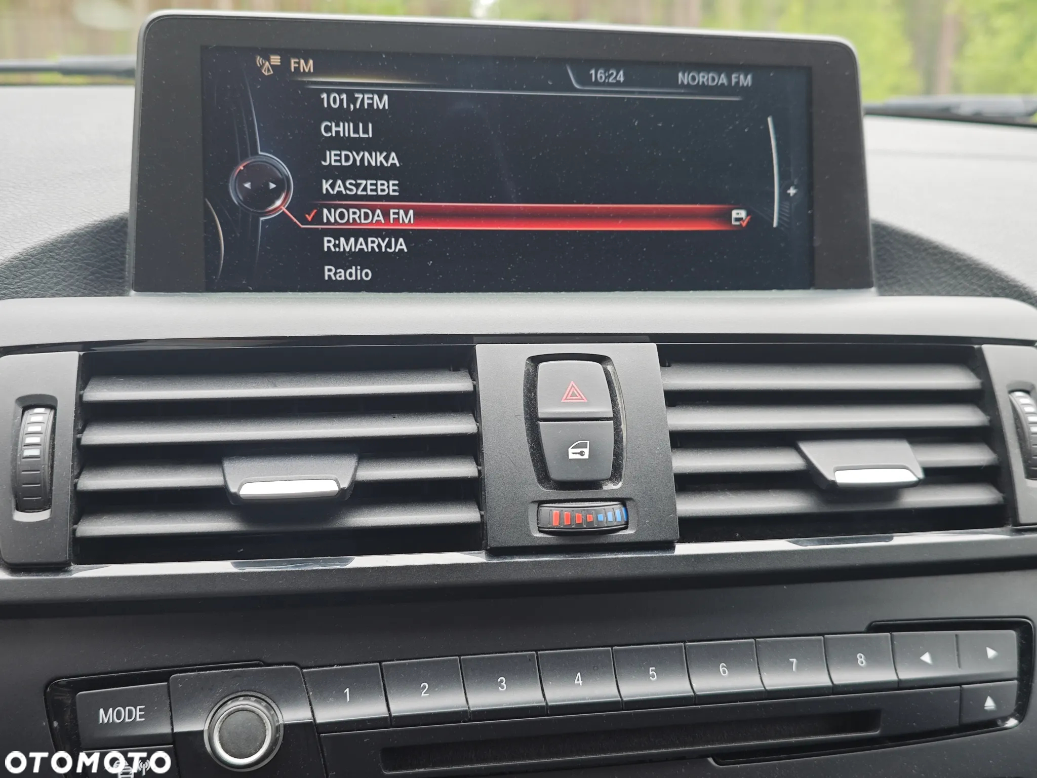 BMW Seria 1 118d - 8