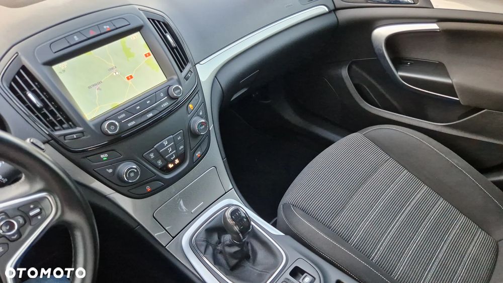 Opel Insignia 2.0 CDTI Cosmo ecoFLEX S&S - 11