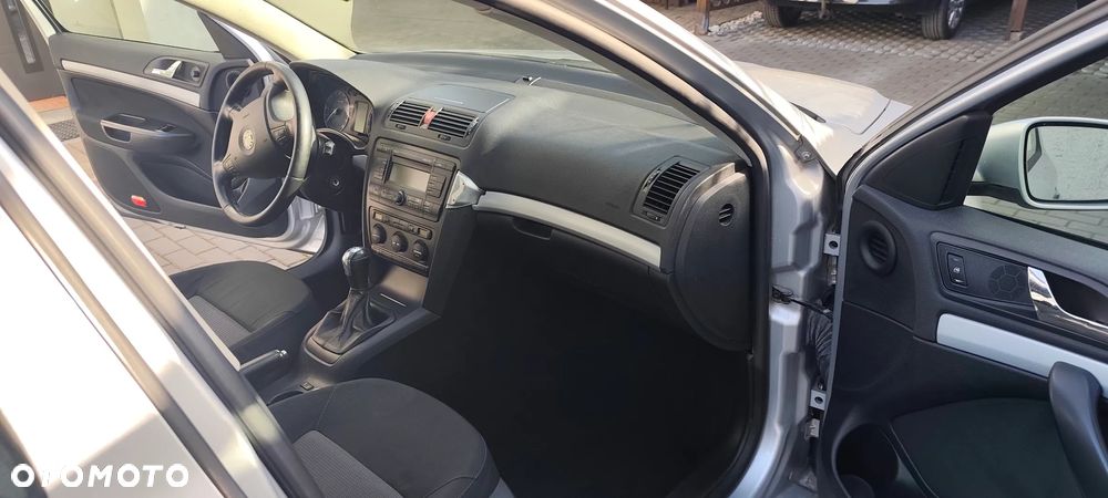 Skoda Octavia 1.9 TDI DPF Elegance - 3