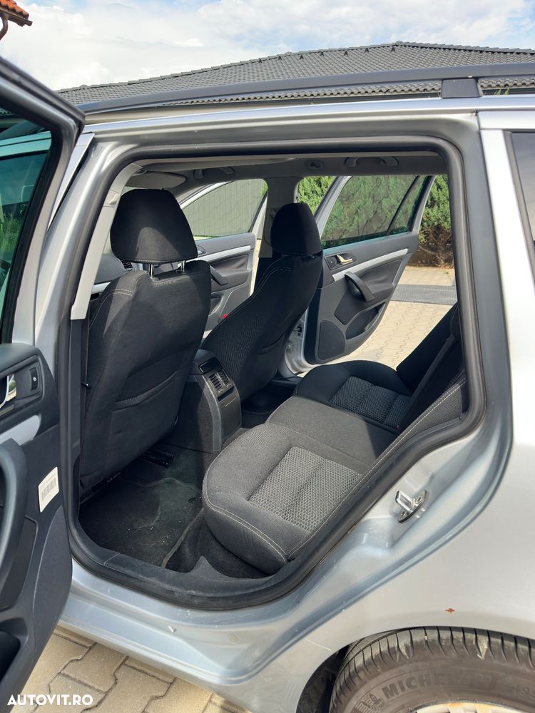 Skoda Octavia - 10
