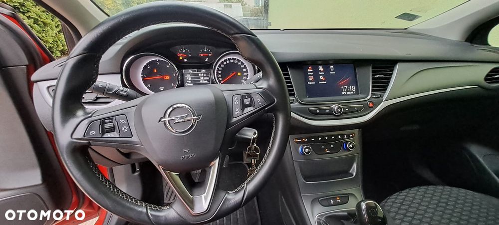 Opel Astra 1.6 CDTI Enjoy - 3