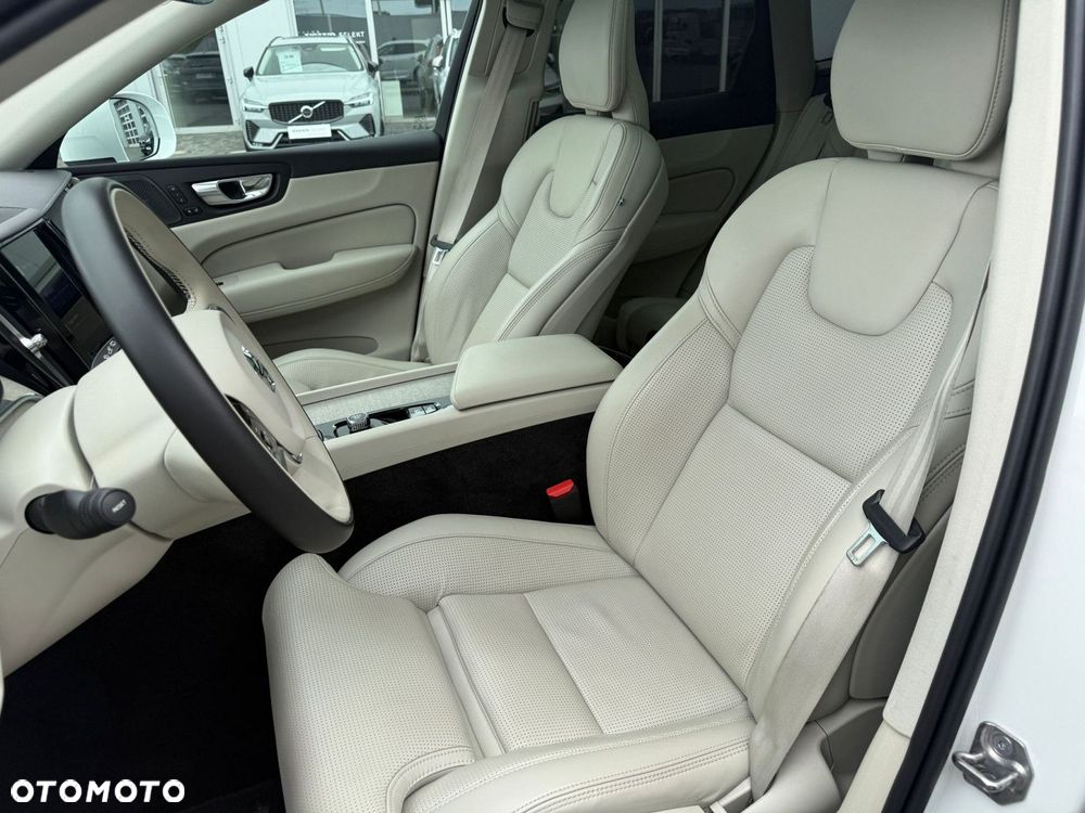 Volvo XC 60 - 12