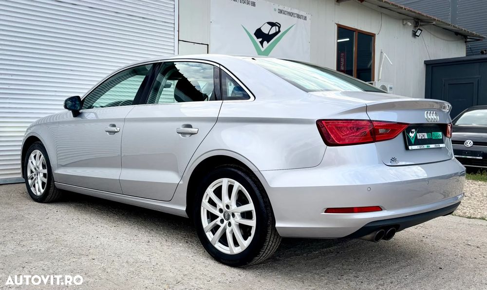 Audi A3 1.4 TFSI COD Stronic Ambiente - 17