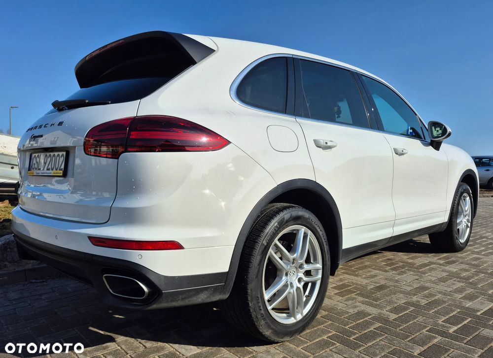 Porsche Cayenne Tiptronic S - 10