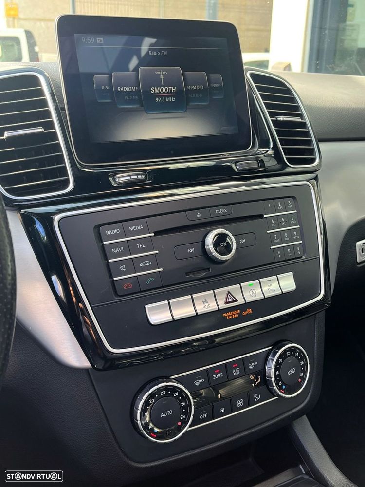 Mercedes-Benz GLE 350 d 4-Matic - 36