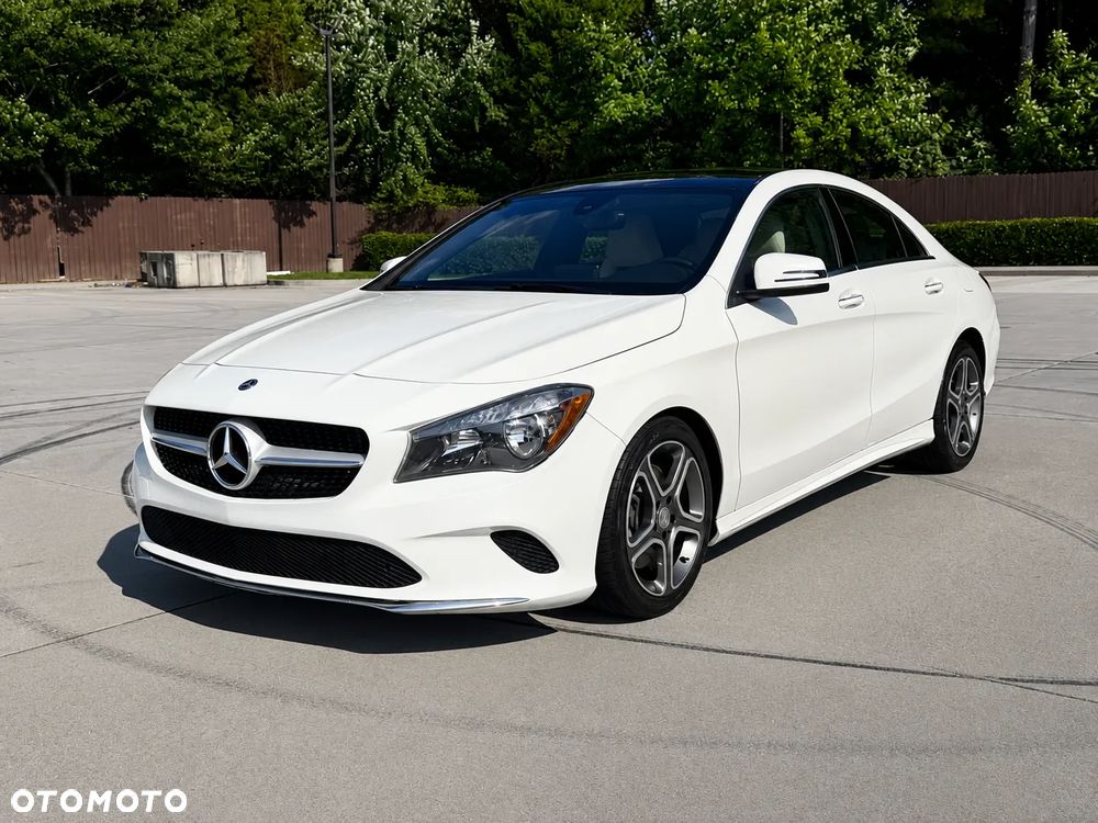 Mercedes-Benz CLA 250 4Matic 7G-DCT - 1