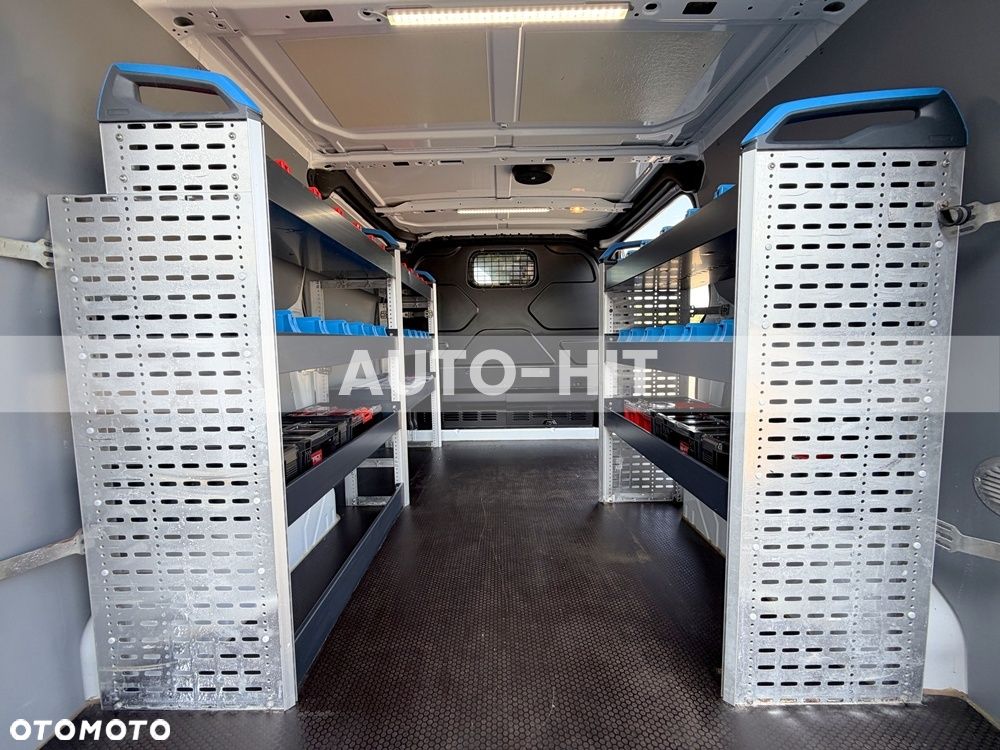 Ford Transit - 23