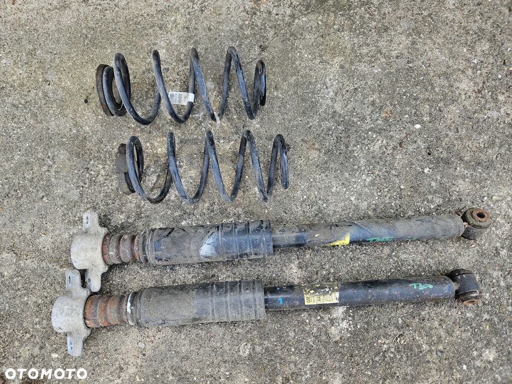 Amortyzator sprężyny tył tylne CHEVROLET AVEO T300 1,4 1,6 2011-2017r 70 tys. km - 1