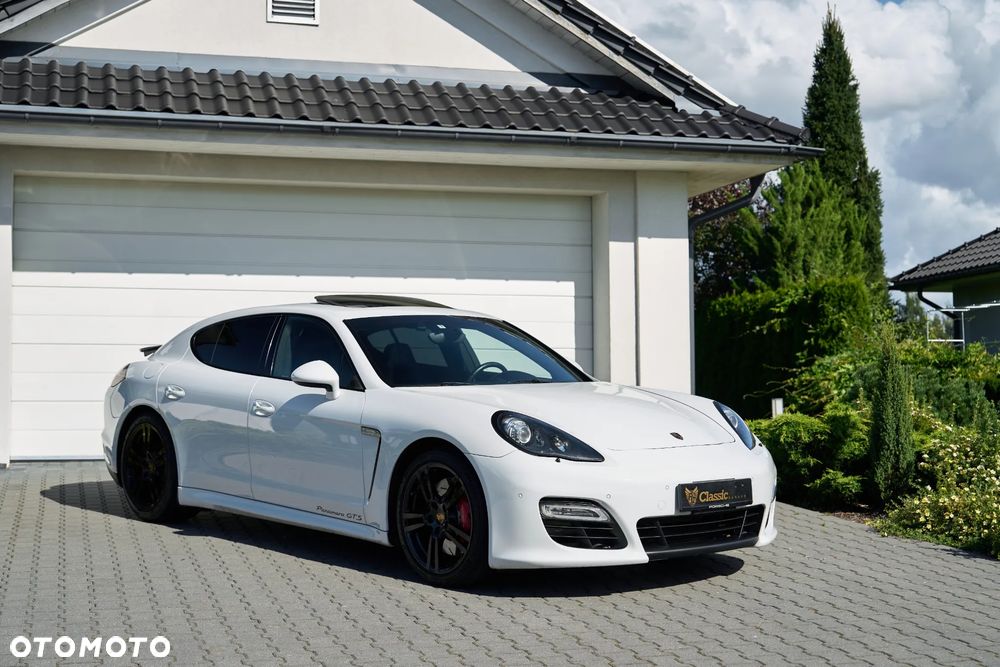 Porsche Panamera GTS - 3