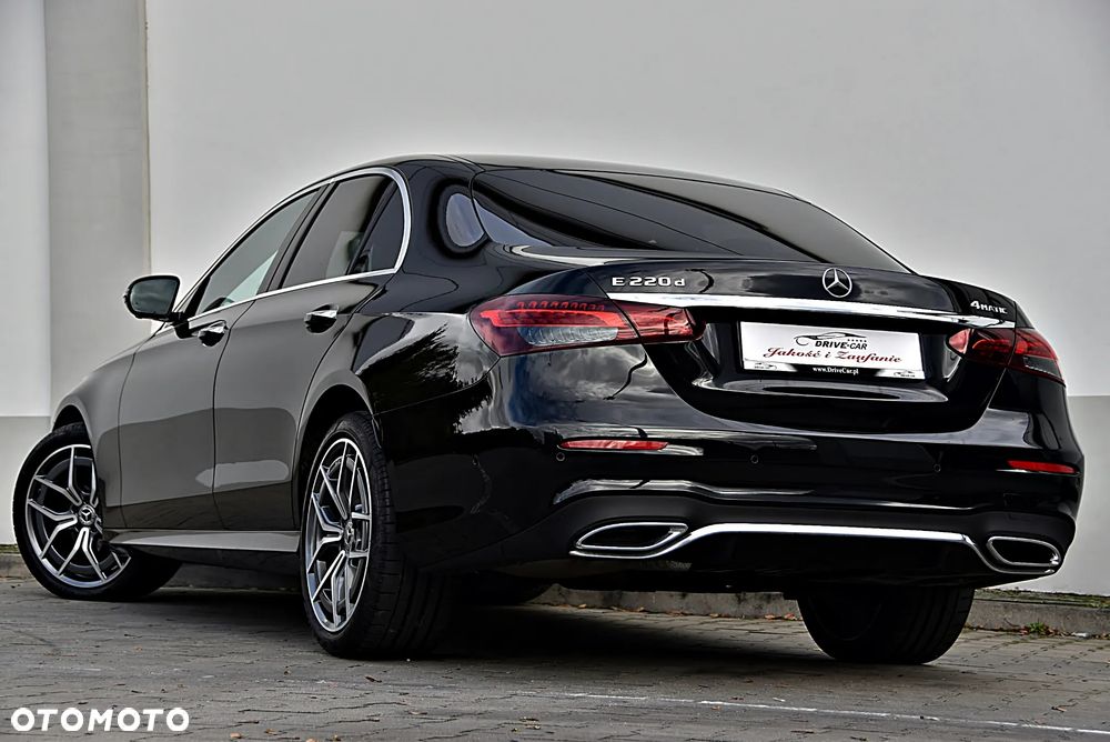 Mercedes-Benz Klasa E 220 d 4-Matic 9G-TRONIC - 4