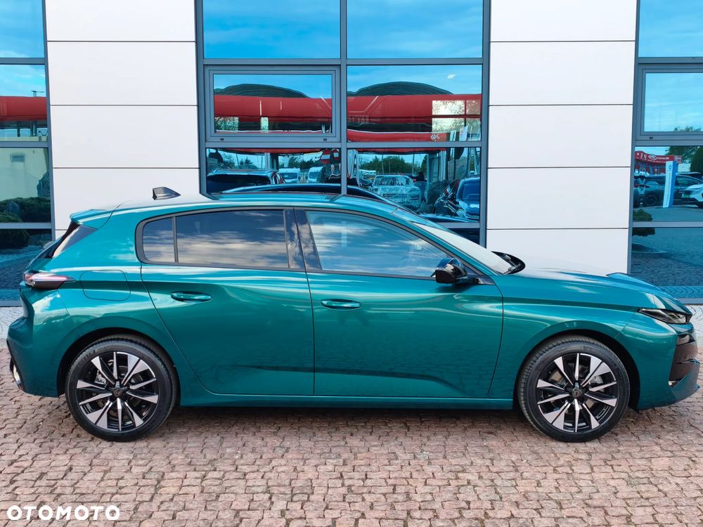 Peugeot 308 1.2 mHEV Allure S&S e-DCS6 - 8