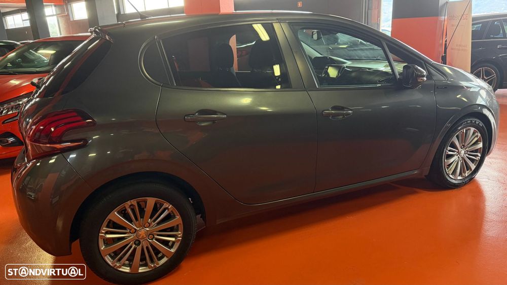 Peugeot 208 1.5 BlueHDi Allure Pack - 7