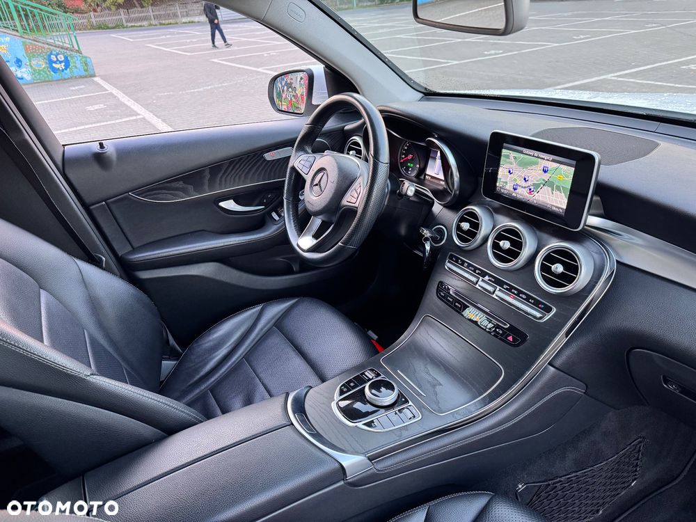Mercedes-Benz GLC 220 d 4-Matic - 11