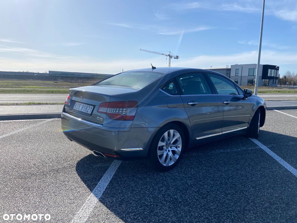 Citroën C5 2.2 HDi Exclusive - 4