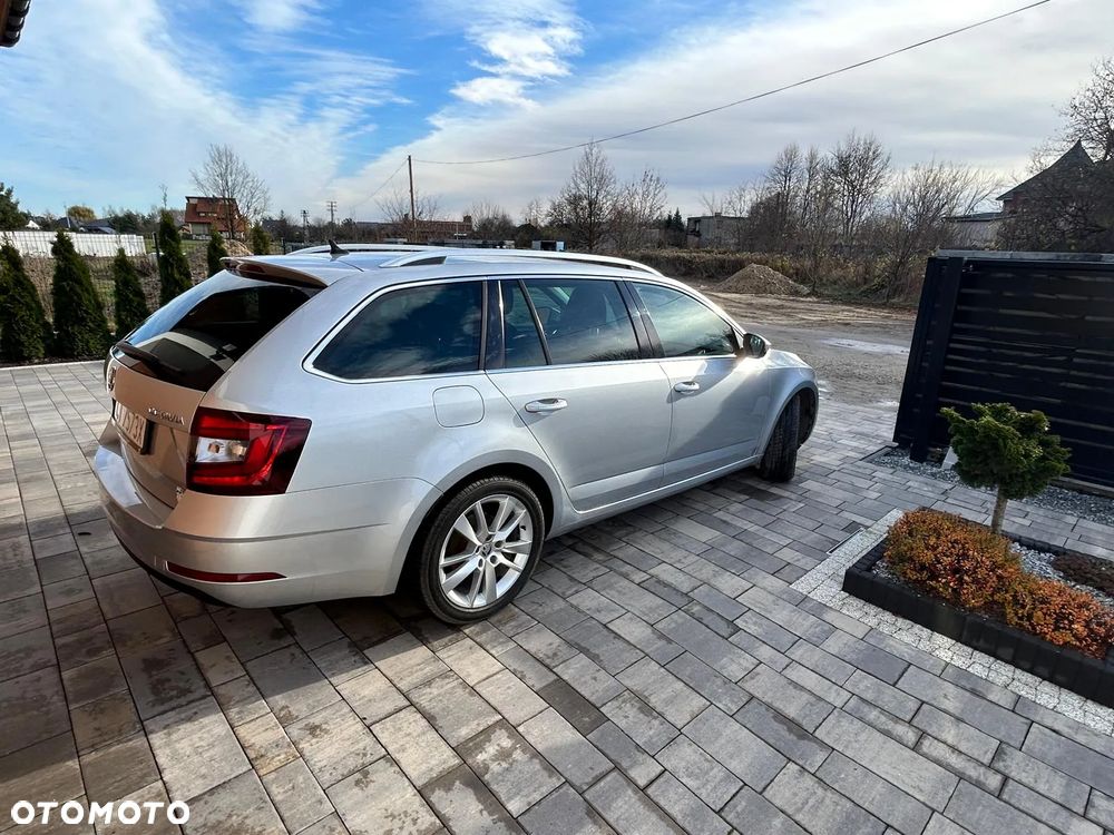 Skoda Octavia 1.8 TSI Style DSG - 5