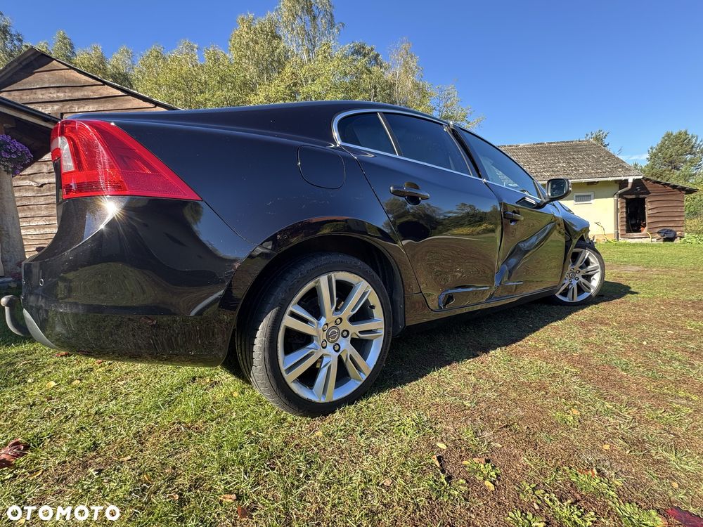 Volvo S60 - 3