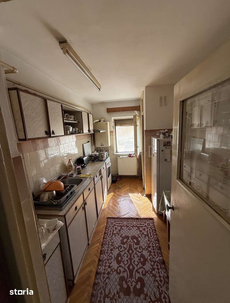 Apartament cu 3 camere, et. 2 din 4, Bul. Independentei , Micro 17 — fotografia 3