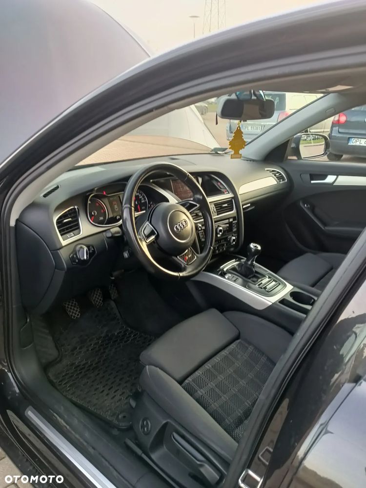 Audi A4 Limousine 2.0 TDI - 14