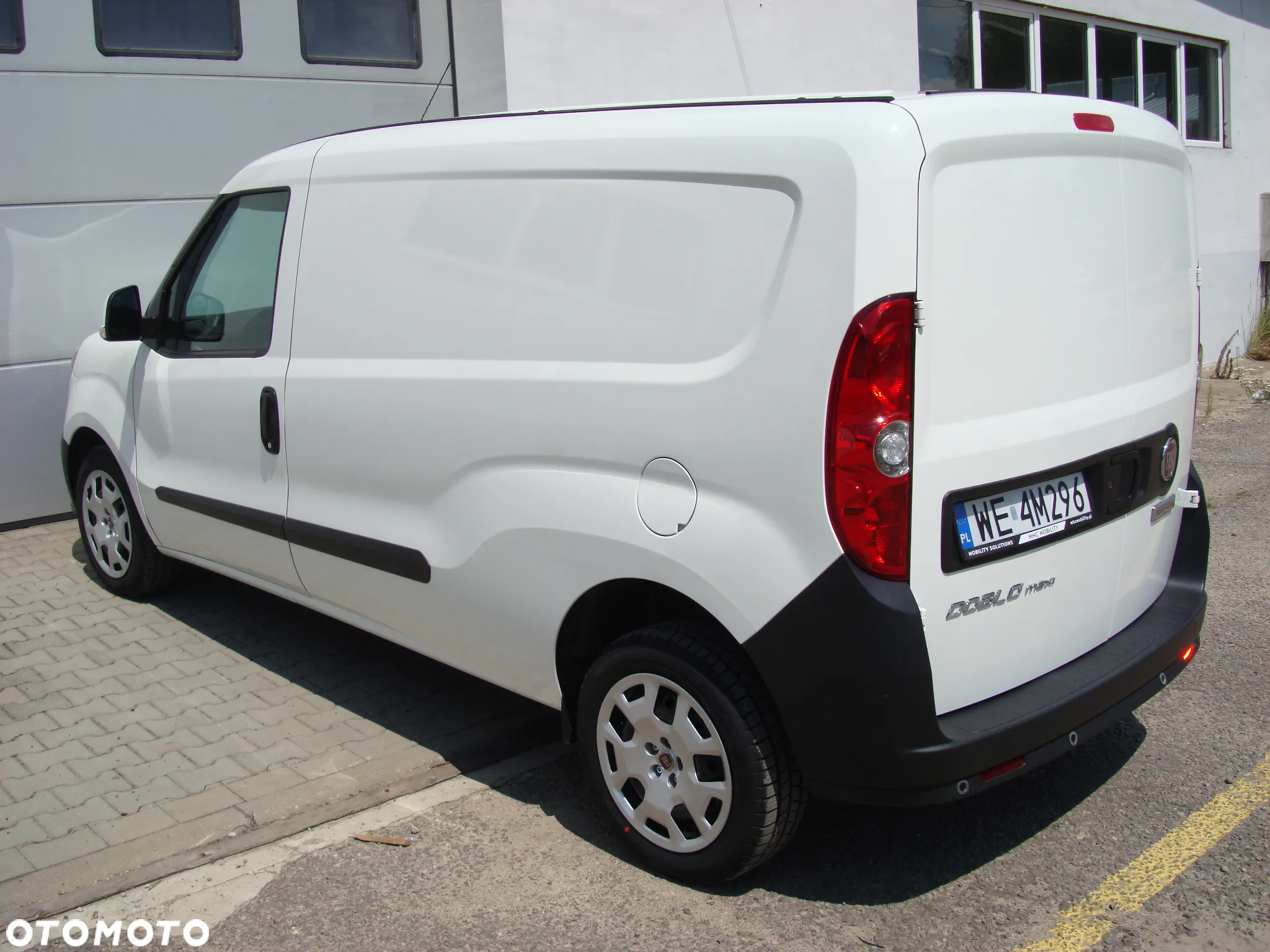 Fiat DOBLO Cargo Van Maxi LONG_L2 H1_1.6 MJET (105 KM)_SX_3-osob._2021 r._EURO 6_F.Vat 23%_Serwis ASO_BEZWYPADKOWY 100%_Zadbany_Salon PL - 29