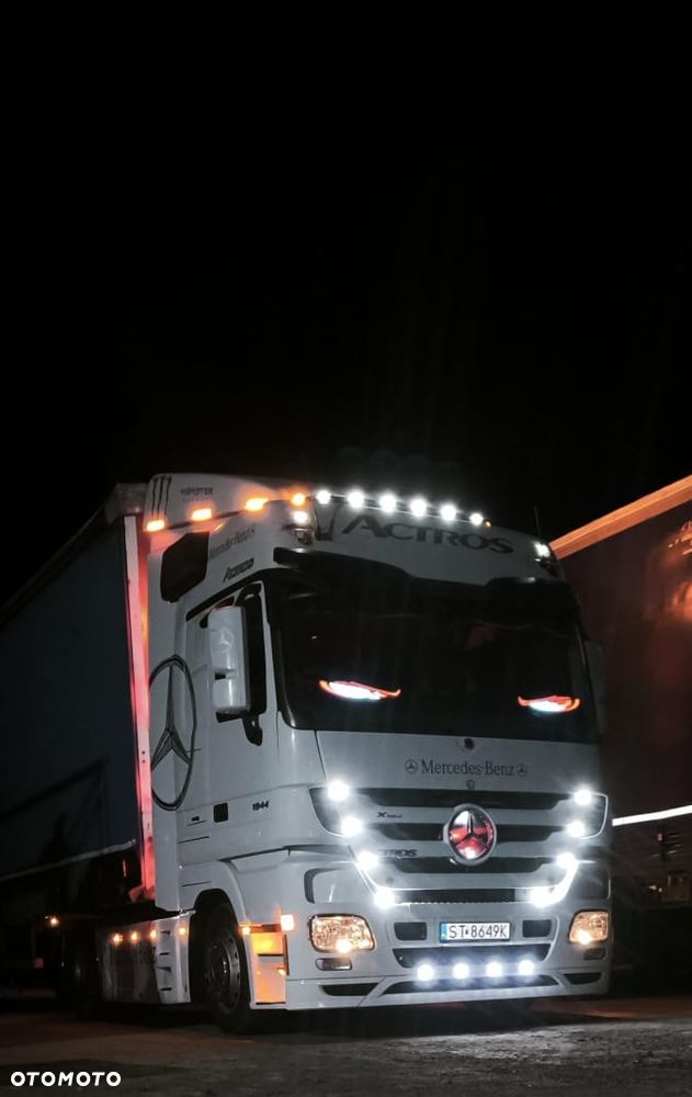 Mercedes-Benz Actros 1844 - 1