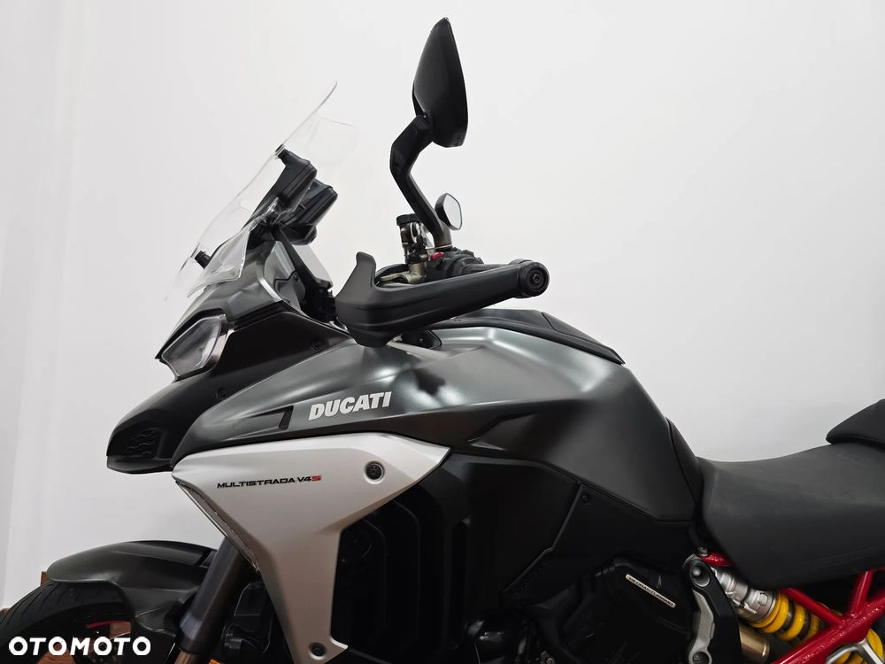 Ducati Multistrada - 19