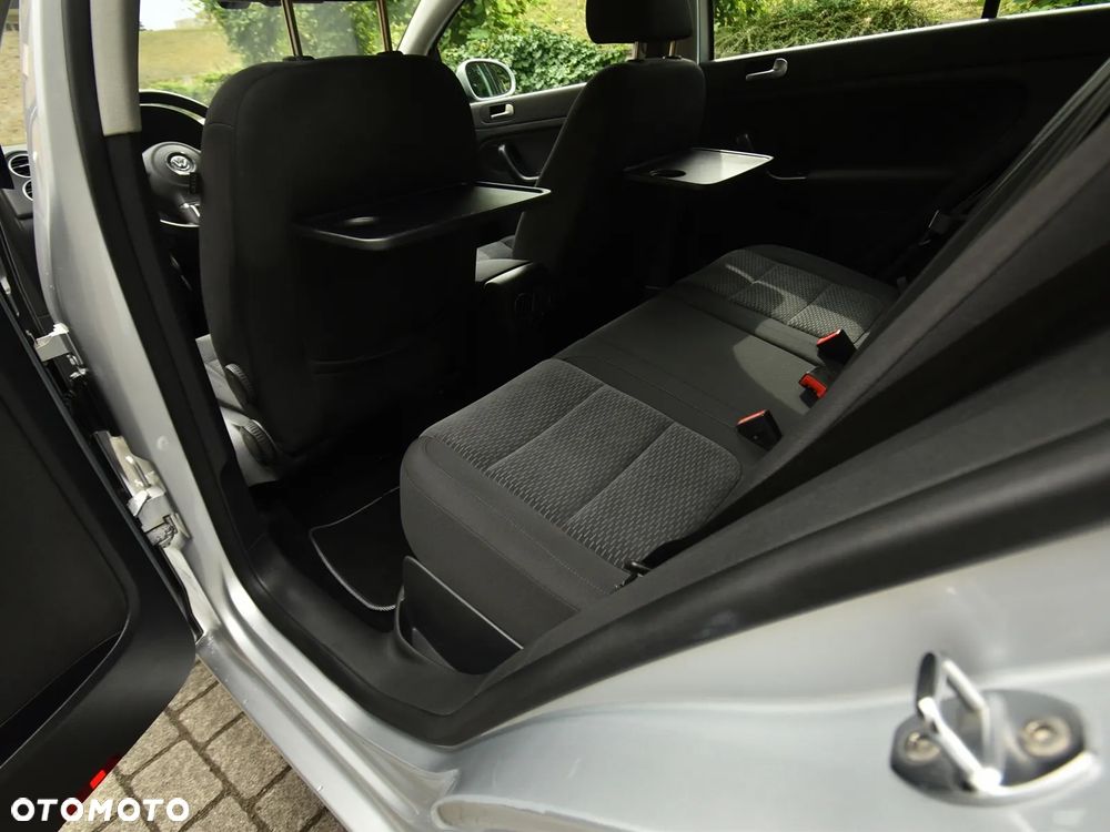 Volkswagen Golf Plus - 23
