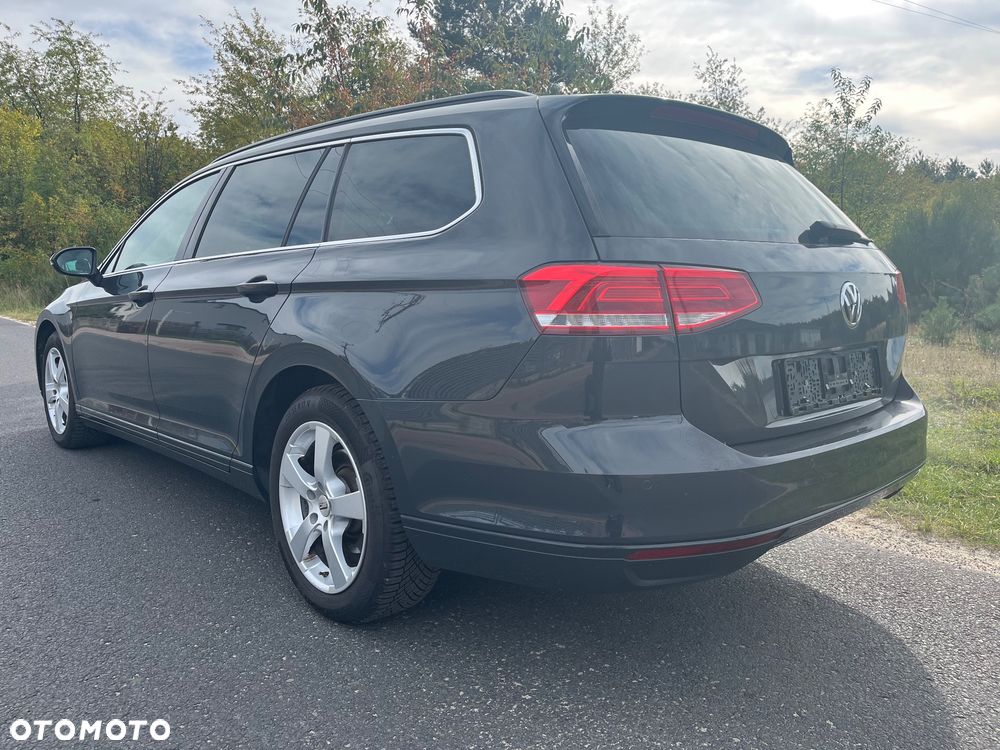 Volkswagen Passat 2.0 TDI SCR DSG Comfortline - 4