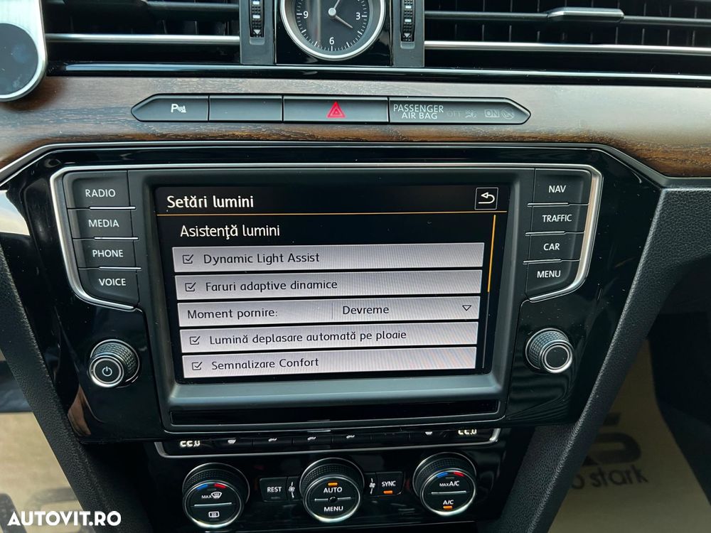 Volkswagen Passat Alltrack 2.0 TDI DSG 4Motion - 32