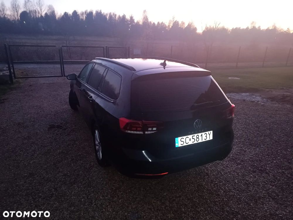 Volkswagen Passat Variant 1.5 TSI EVO Business DSG - 9