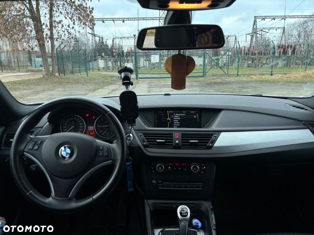 BMW X1 xDrive20d - 11