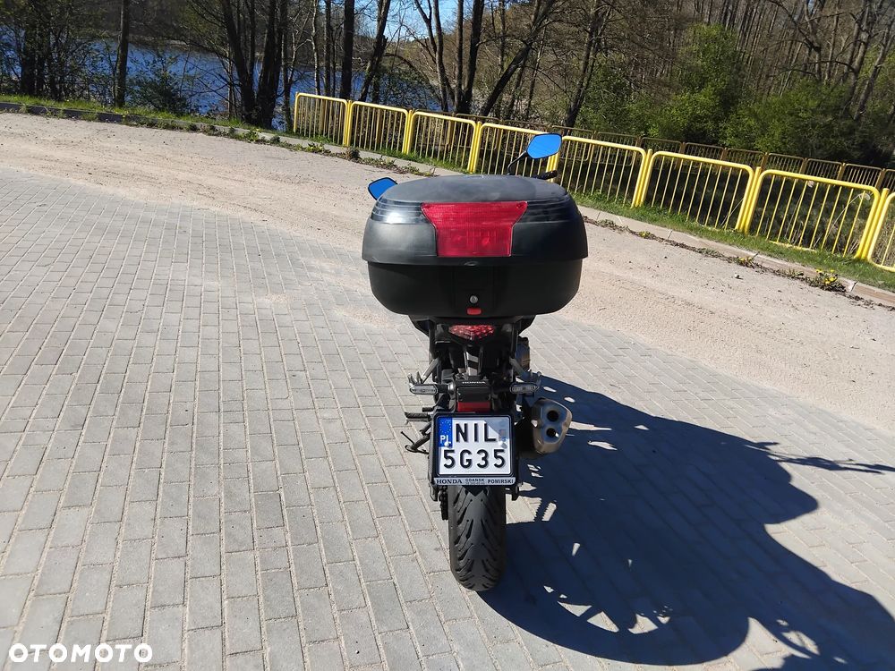 Honda CB - 4