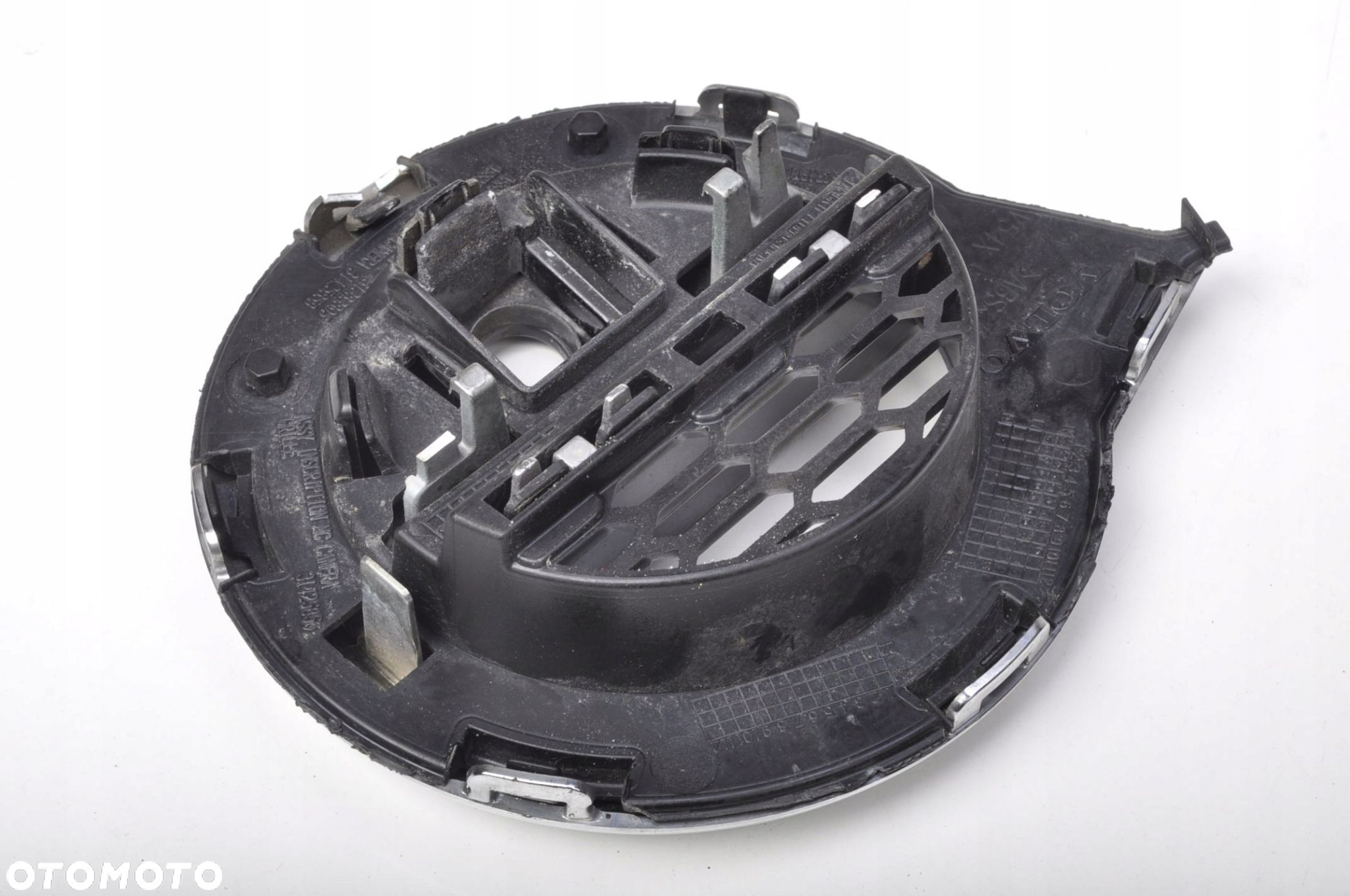 VOLVO V90 II ZNACZEK LOGO EMBLEMAT PRZÓD 31425499 - 8