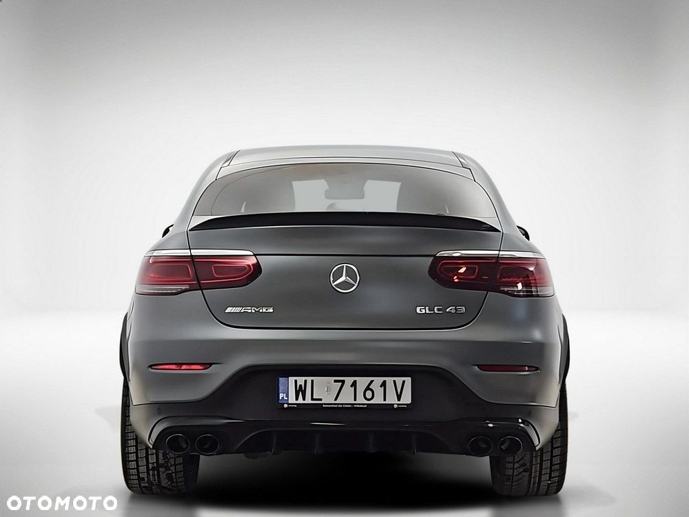 Mercedes-Benz GLC - 4