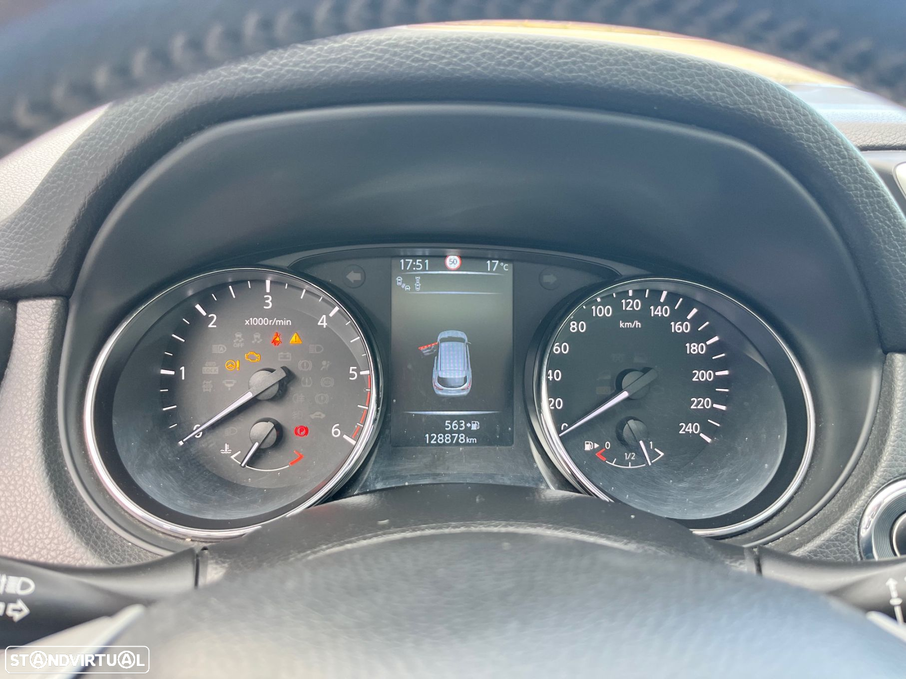 Nissan Qashqai 1.5 dCi Tekna Premium - 8