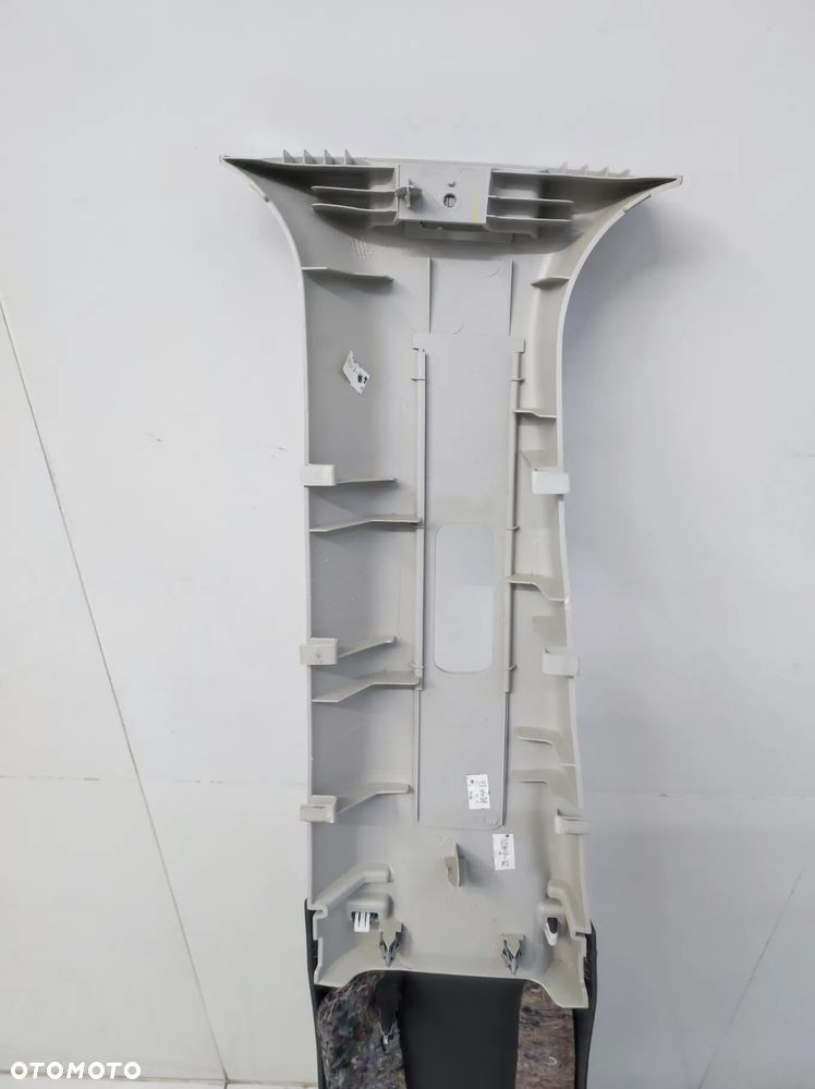 OSŁONA POSZYCIA SŁUPKA B ŚRODKOWA PRAWY FORD RANGER V 5 - 6