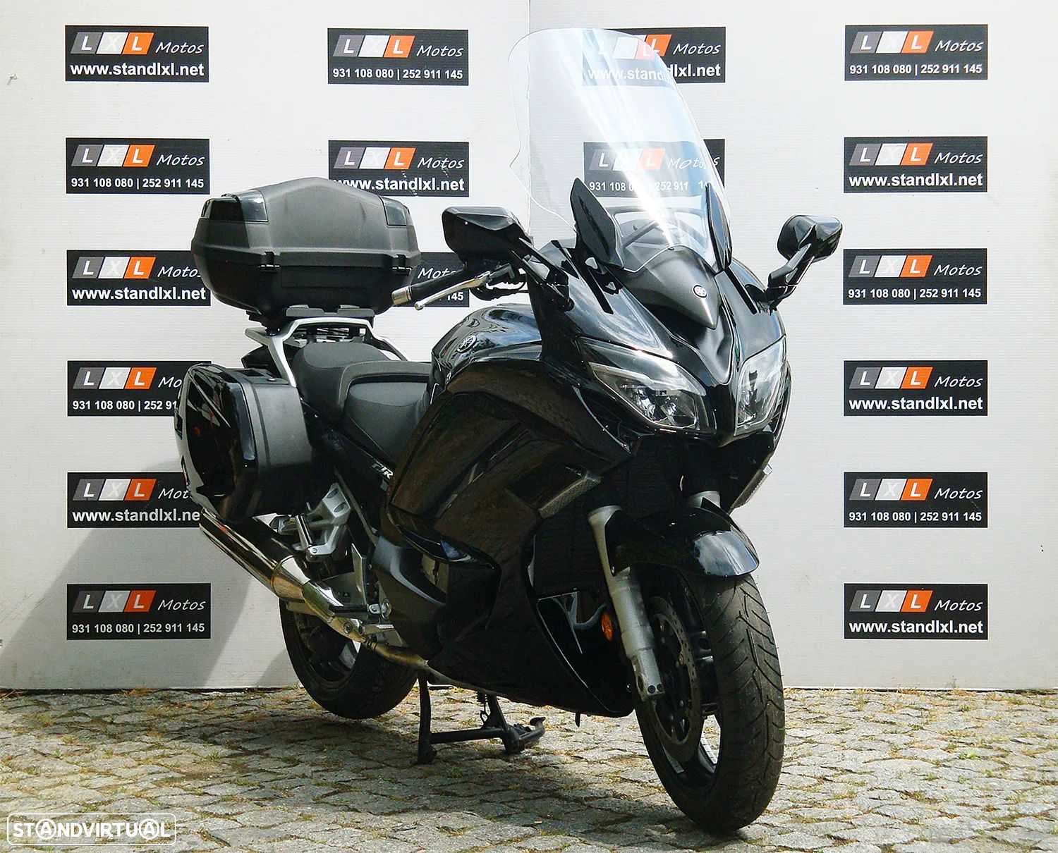 Yamaha FJR 1300 - 1
