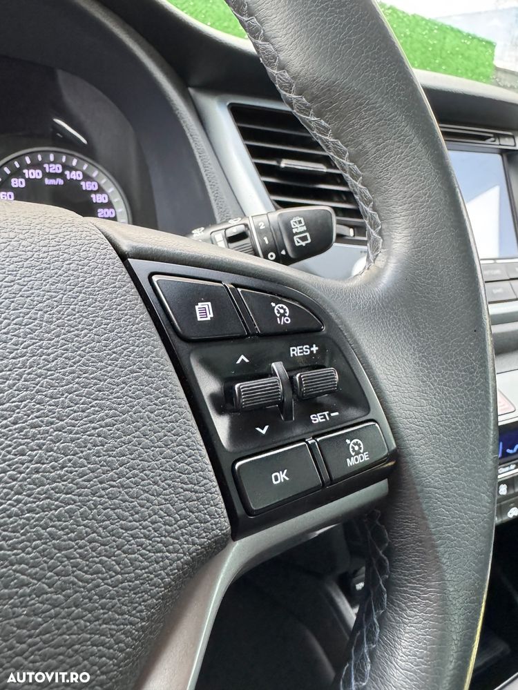 Hyundai Tucson blue 1.7 CRDi 2WD Advantage - 17