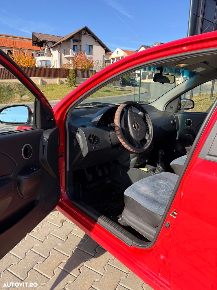 Chevrolet Aveo - 7