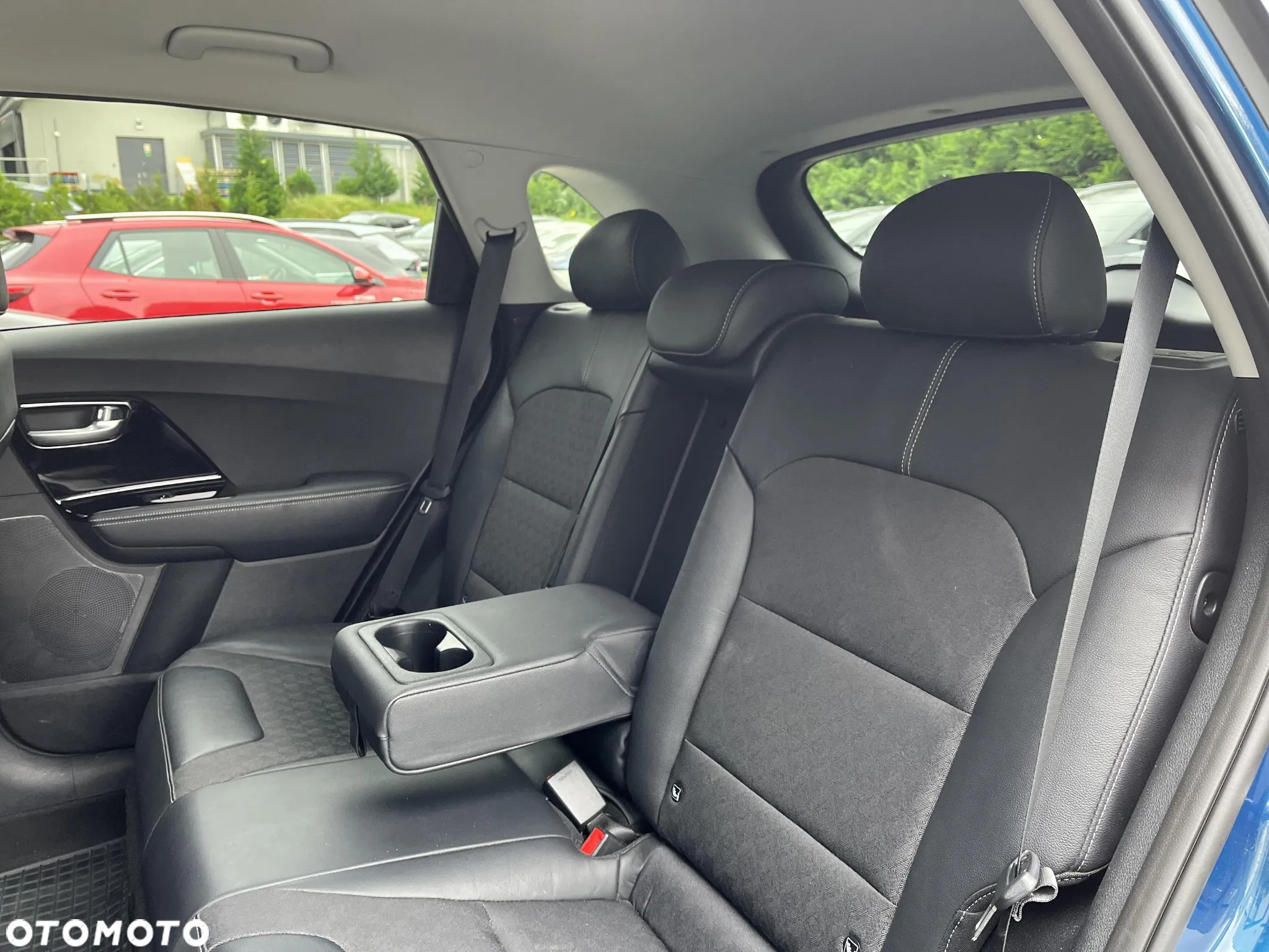 Kia Niro 1.6 GDI Hybrid L - 16