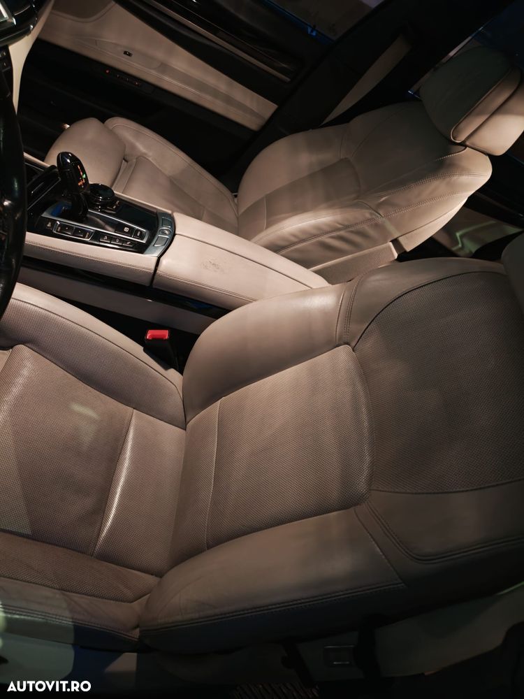 BMW Seria 7 740d xDrive - 15