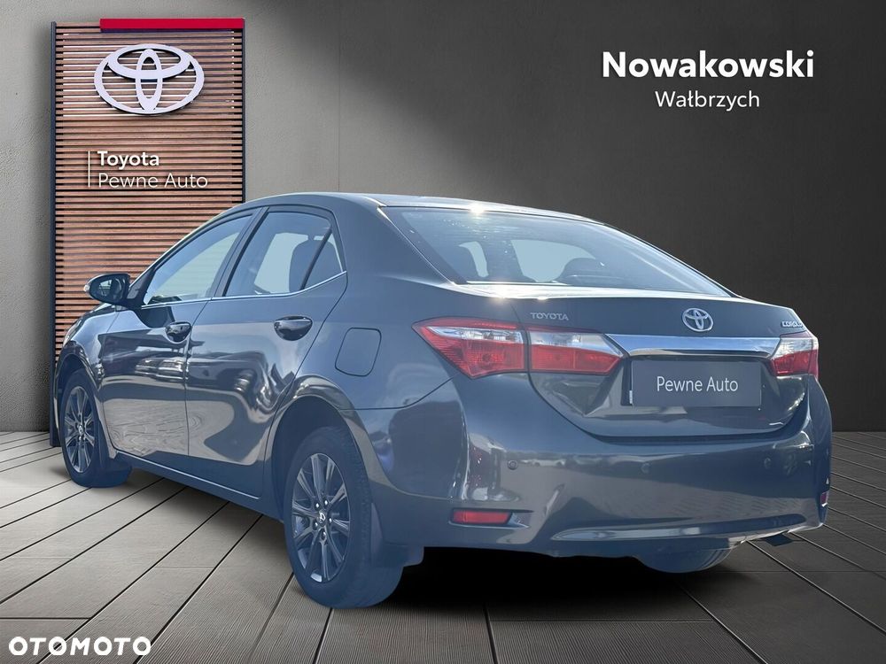 Toyota Corolla 2016 photo 3