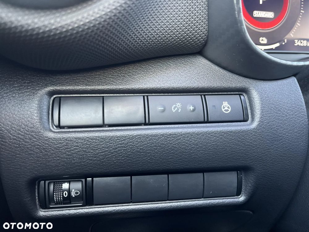 Nissan Juke 1.6 Hybrid N-Connecta AMT - 25