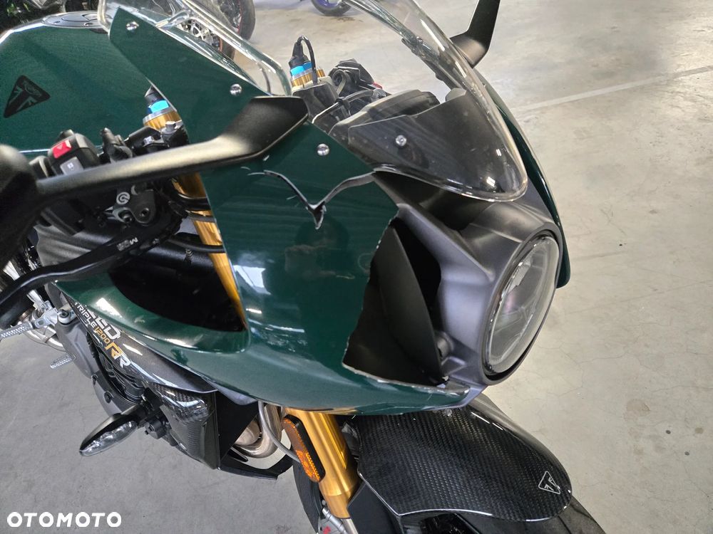 Triumph Speed Triple - 12