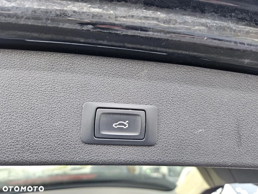 Audi Q5 2.0 TDI Quattro Design S tronic - 9